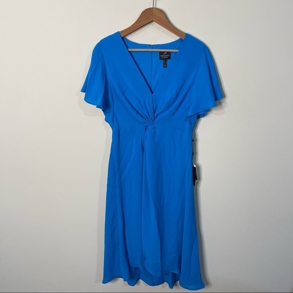 Adrianna Papell Electric Blue Twist Front Gauzy Crepe Knee Length Dress 8 US NWT - Picture 9 of 9